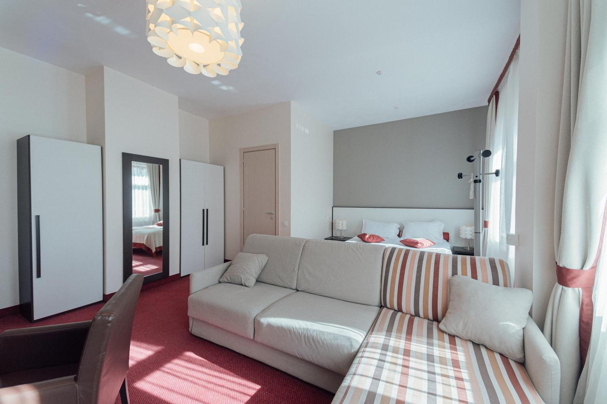 אודסה Boutique Hotel Palais Royal מראה חיצוני תמונה