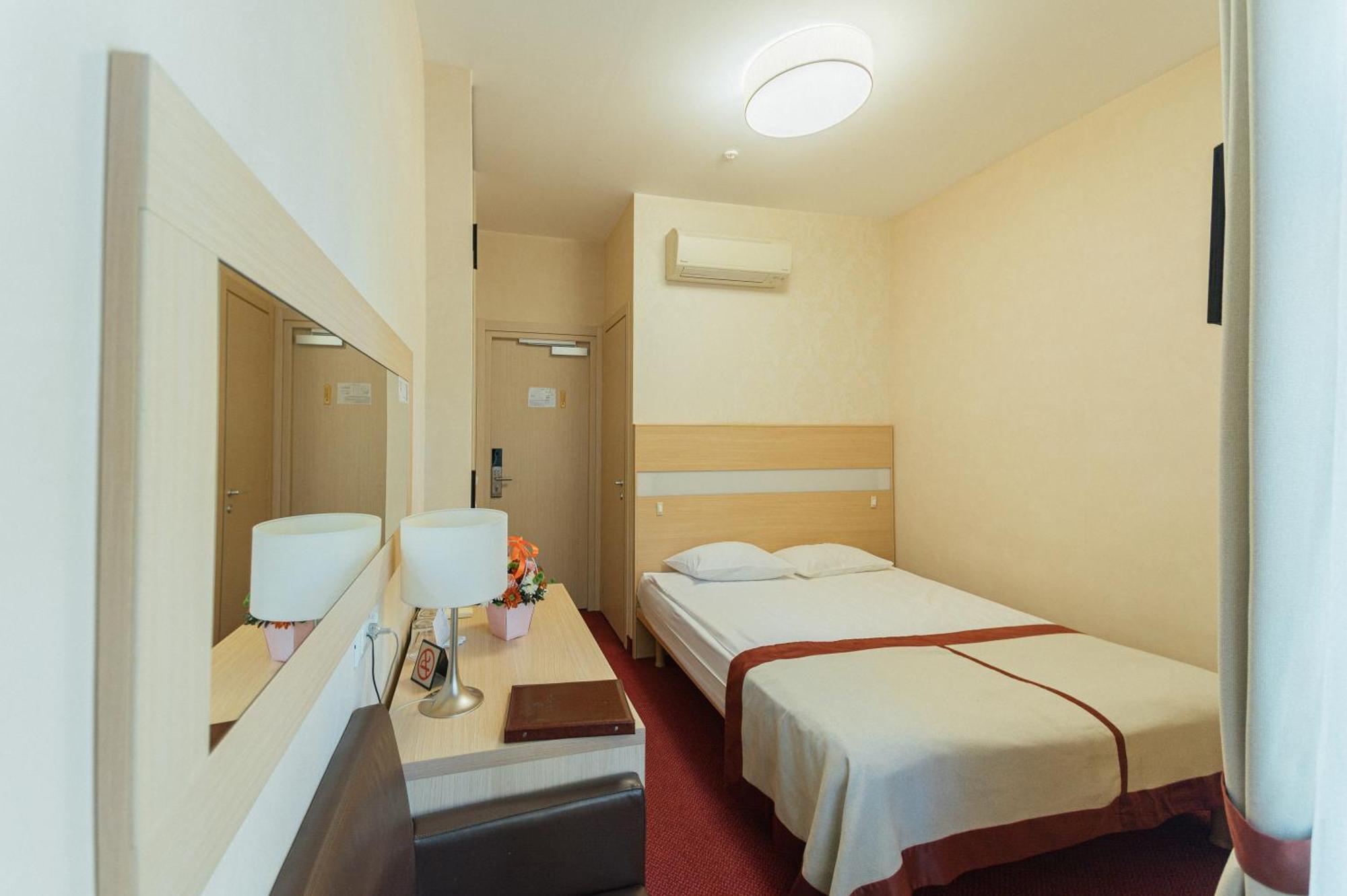 אודסה Boutique Hotel Palais Royal מראה חיצוני תמונה