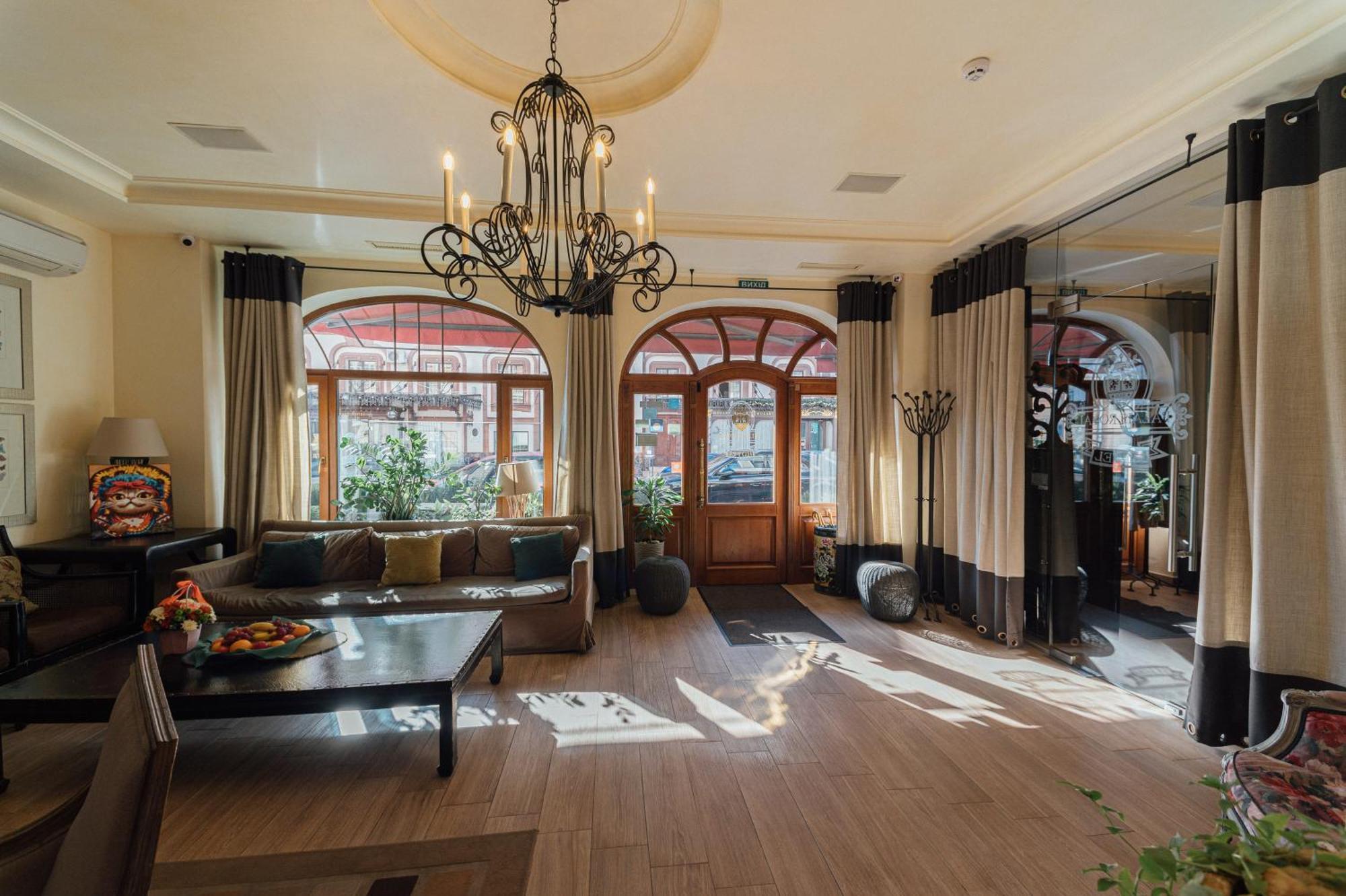 אודסה Boutique Hotel Palais Royal מראה חיצוני תמונה