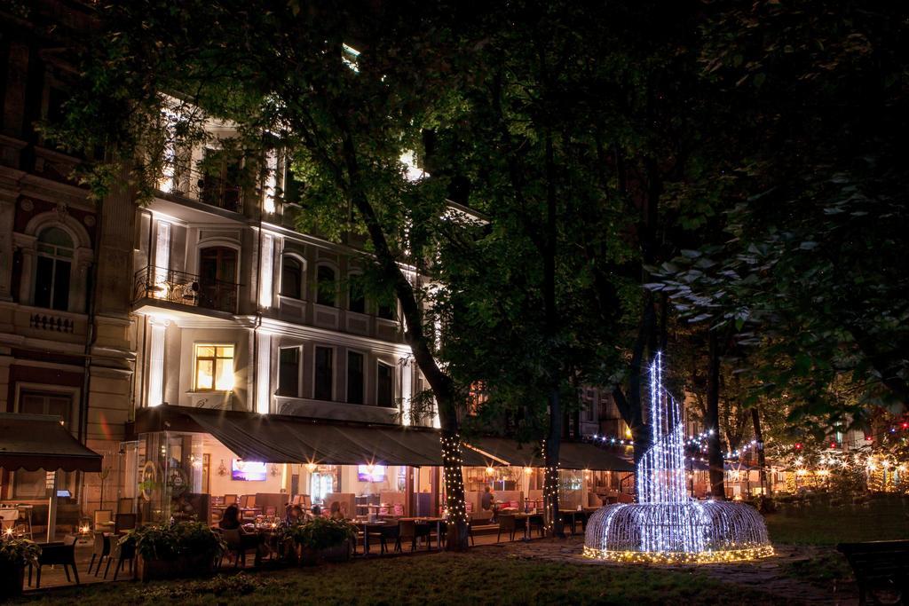 אודסה Boutique Hotel Palais Royal מראה חיצוני תמונה